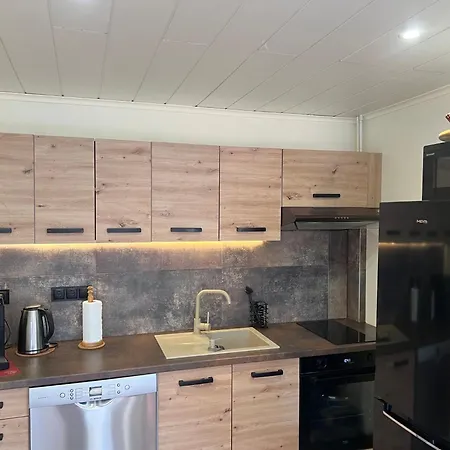 Ustronne Chatki - Gorska Ostoja