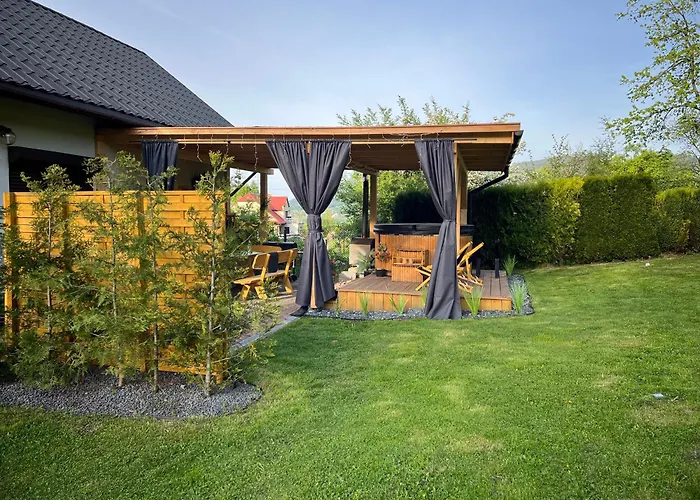 Ustronne Chatki - Gorska Ostoja *